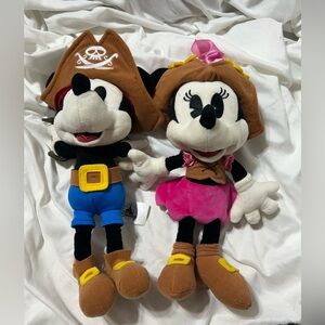 Disney Pirate of the Caribbean Minnie and Mickey Mouse Plush Toys